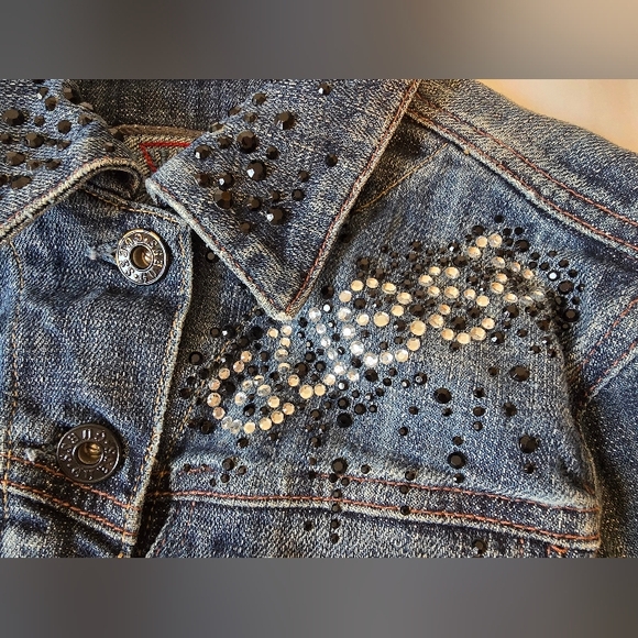 Vintage Guess Denim Crop Jacket - Picture 7 of 7
